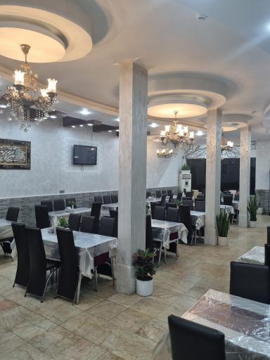 عکس رستوران حاج حسن
