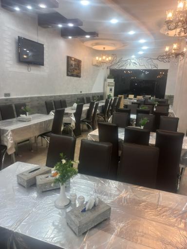 عکس رستوران حاج حسن