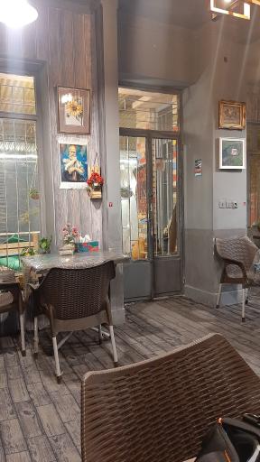 عکس کافه باغ هنر 