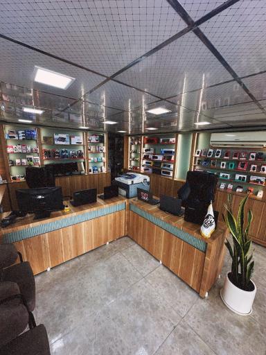 عکس نوین کامپیوتر