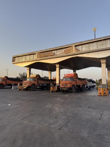 عکس جایگاه سوخت آفتاب غربی 1