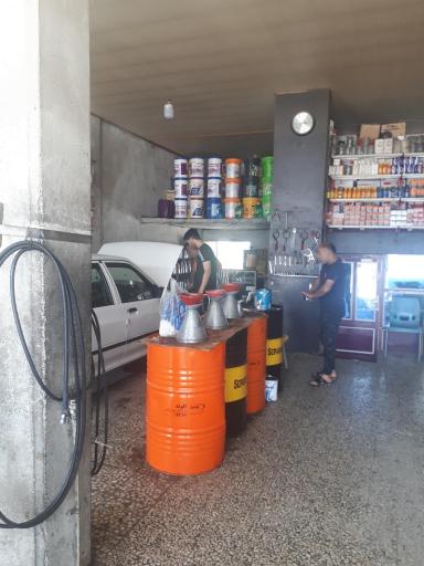 عکس تعویض روغن بهنام