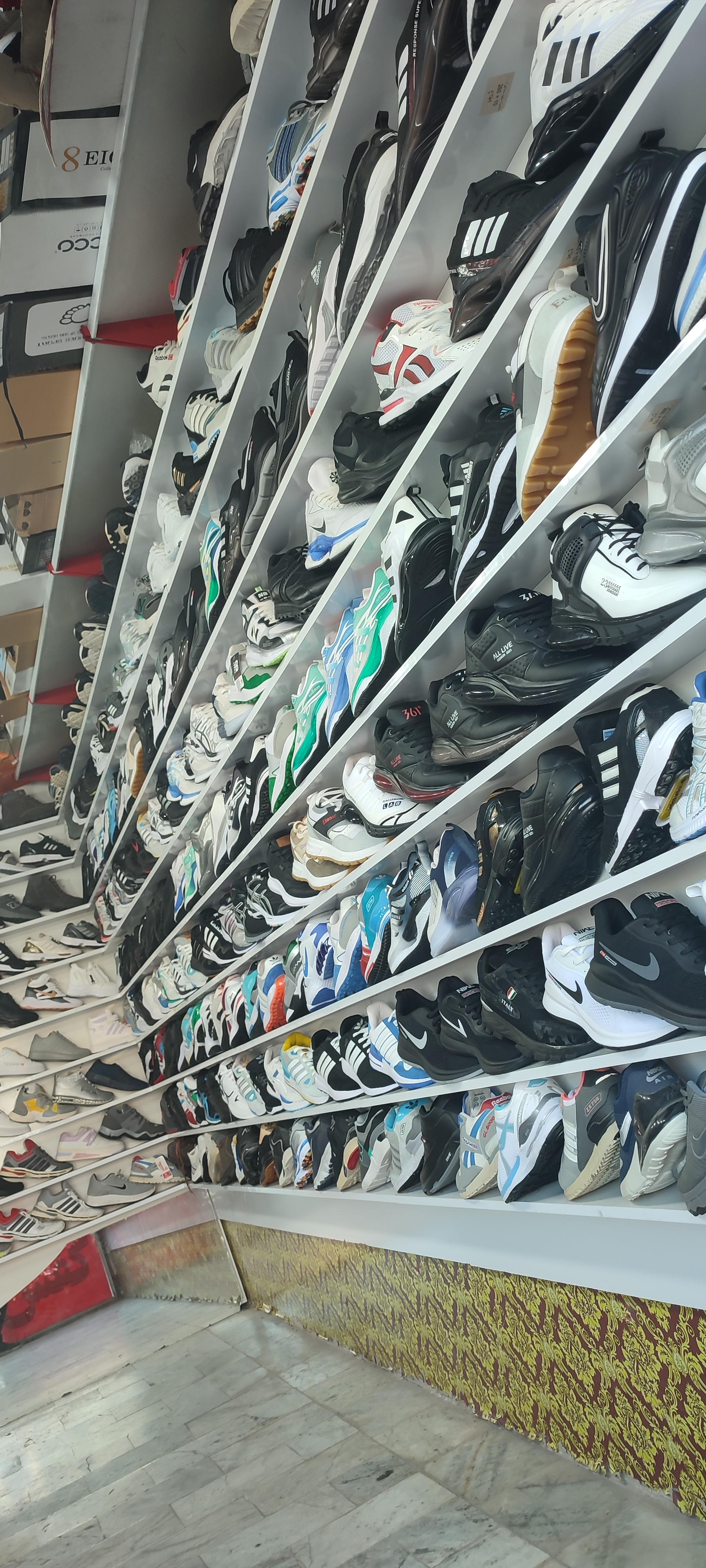 عکس کفش گلپا