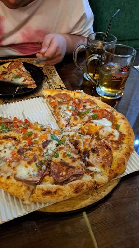 عکس رستوران ایران ایتالیا