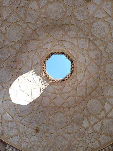 عکس بازار چارسوق شاهی