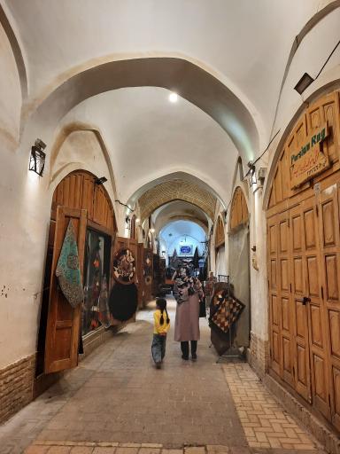 عکس بازار چارسوق شاهی