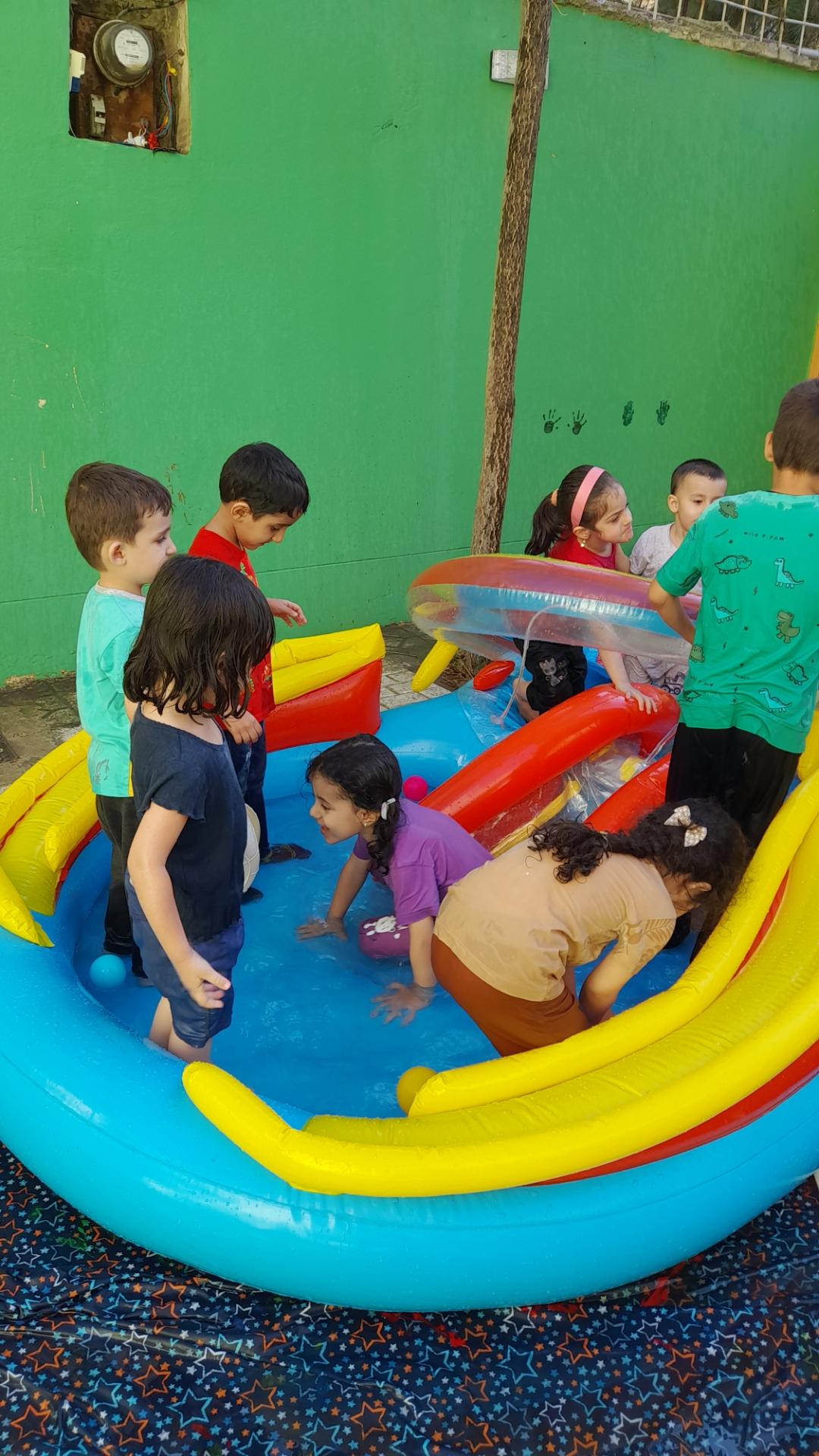 عکس خانه بازی نبات