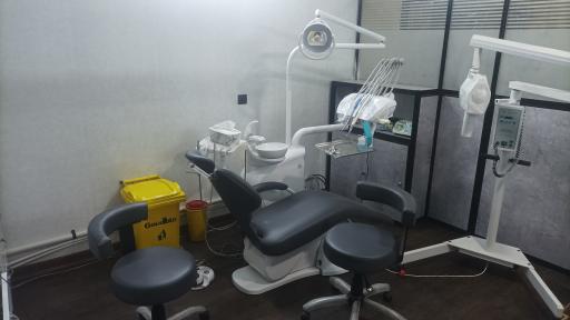 عکس دندانپزشکی میلان 