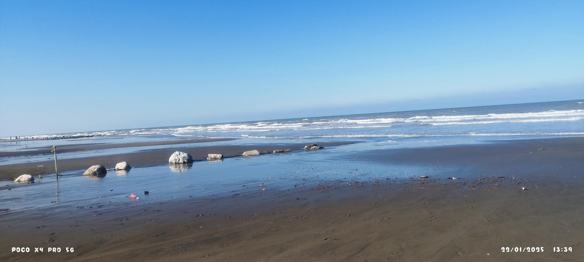 عکس دریای شهر زیبای شیرود