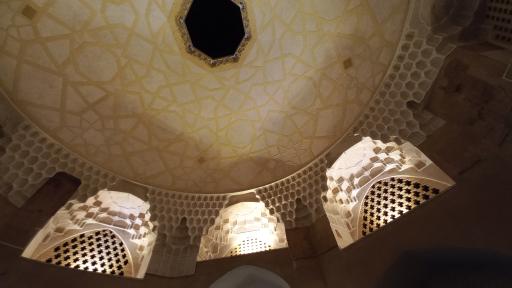 عکس بازار چارسوق شاهی