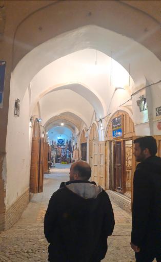 عکس بازار چارسوق شاهی