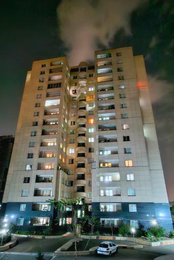 عکس مجتمع مسکونی پارس