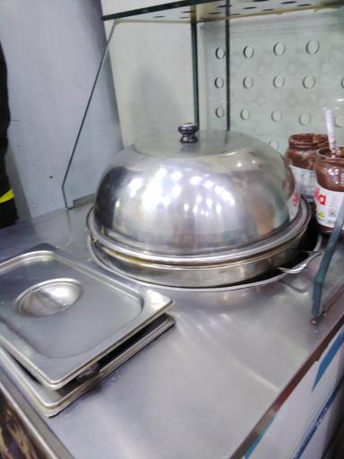 عکس کافه بستنی ونیز