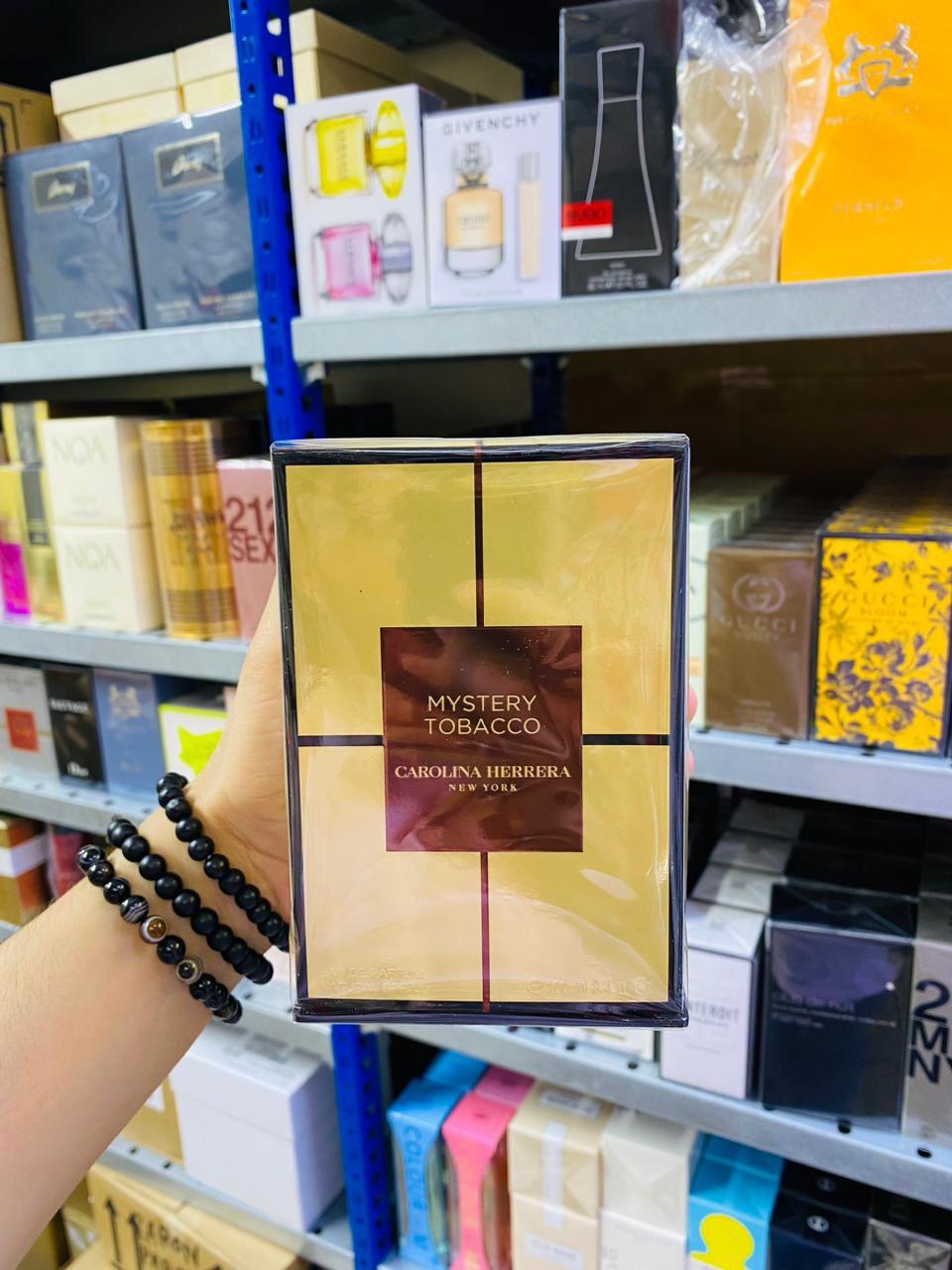 عکس گالری عطر علی