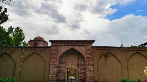 عکس آرامگاه خانوادگی امین التجار مشهدی