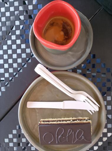 عکس کافه اَرمَد 