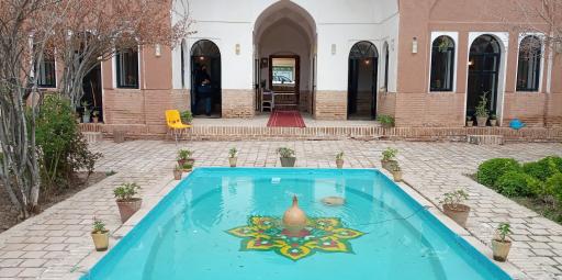 عکس آرامگاه خانوادگی امین التجار مشهدی