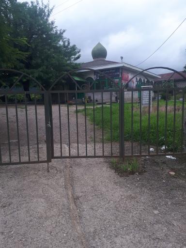 عکس بقعه سیده خانم بالا