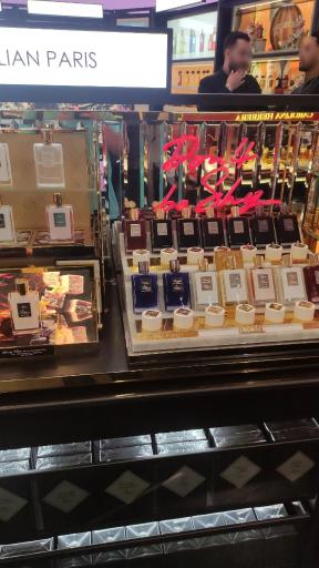 عکس گالری عطر علی