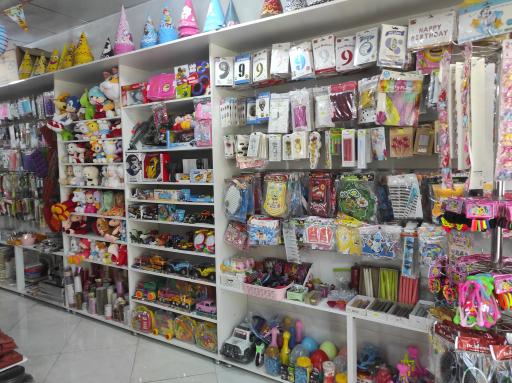 عکس تم تولد و اسباب بازی