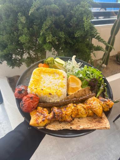 عکس رستوران هاویر