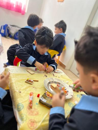 عکس کودکستان و پیش دبستانی نامدار