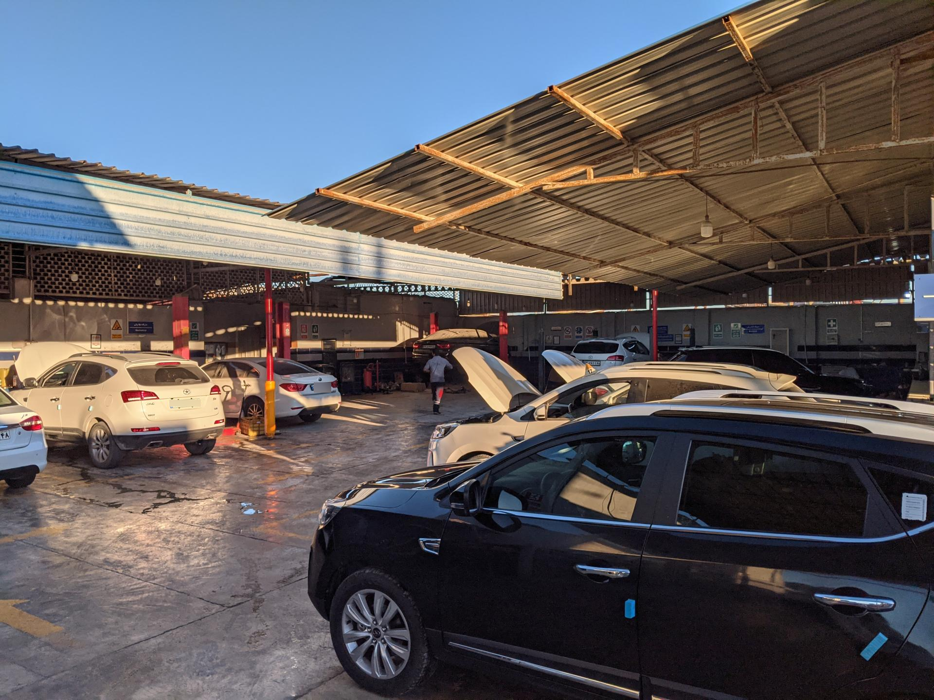 عکس نمایندگی کرمان موتور بوشهر کاردانی کد 1601 شعبه تنگک اول