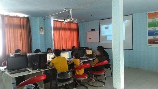 عکس آموزشگاه کامپیوتر سوری