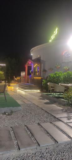 عکس کافه هشتگ