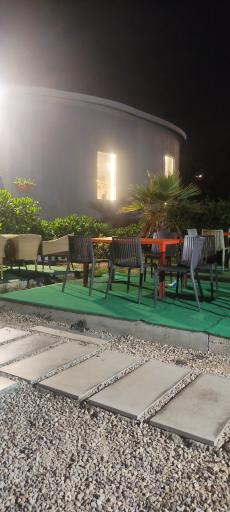 عکس کافه هشتگ