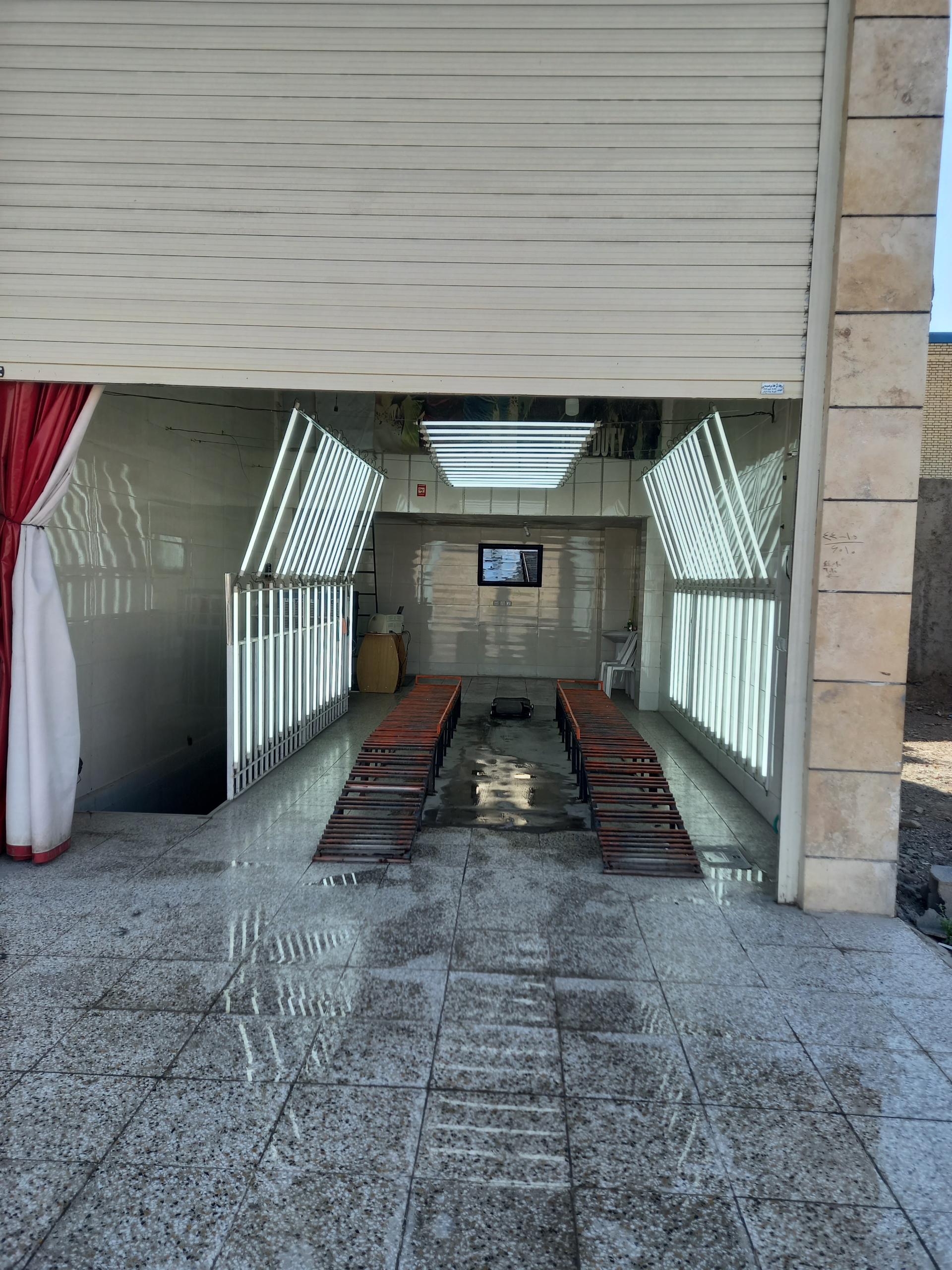 عکس مرکز کارشناسی و تشخیص رنگ خودرو کارن