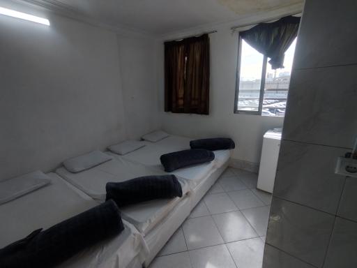 عکس مهمانپذیر هجرت