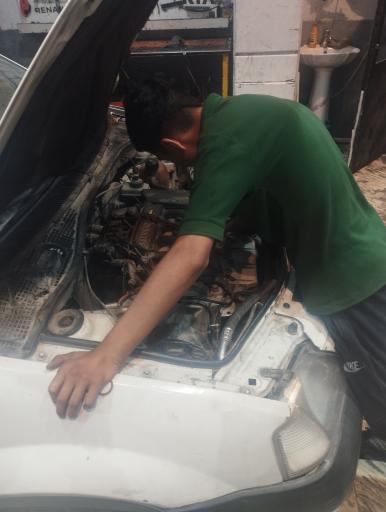 عکس تعمیر گاه پارس