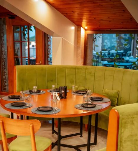 عکس کافه رستوران سعادت