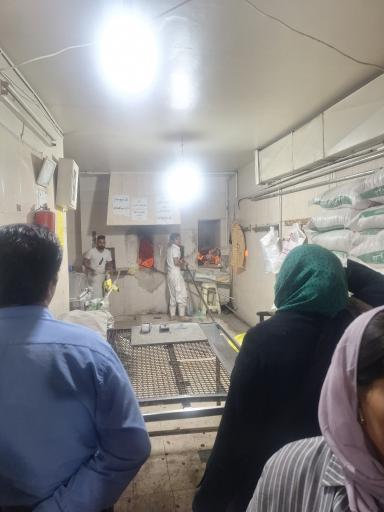 عکس نانوایی سنگک