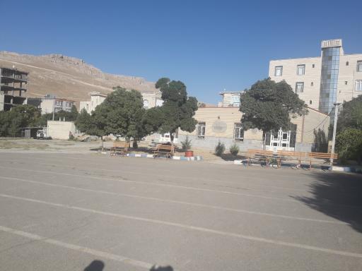 عکس دبیرستان نمونه دولتی شهید رجایی (دوره دوم)