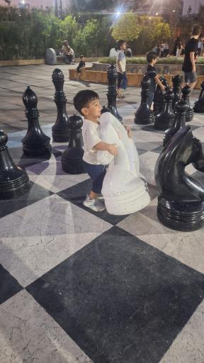 عکس بوستان مادر و کودک