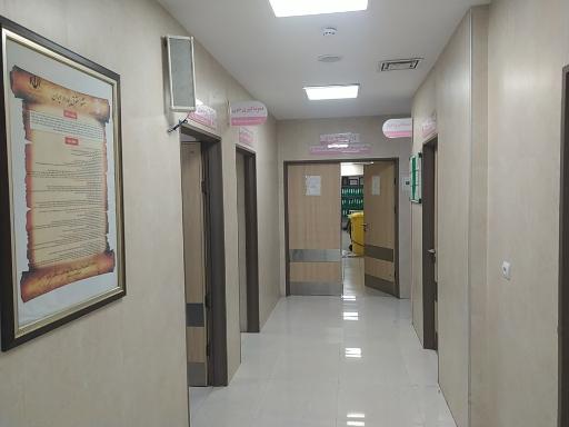 عکس بیمارستان تخصصی و فوق تخصصی فیروزآبادی