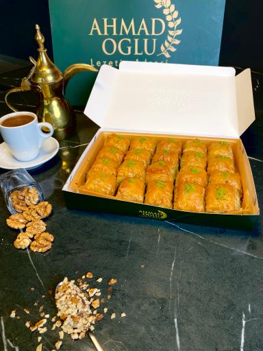 عکس کافه باقلوا احمد اوغلو 