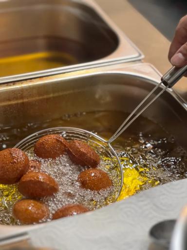 عکس فلافل زیتون