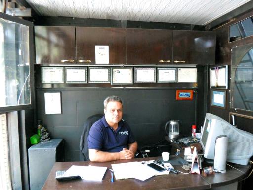 عکس کلینیک خودرو پارسیان