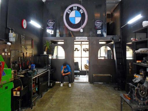 عکس کلینیک خودرو پارسیان