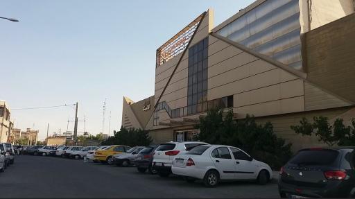 عکس پارک آبی و استخر قصر آبی پارس