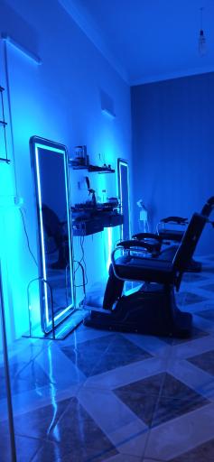 عکس آرایشگاه مردانه فاندامنتال