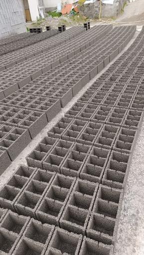 عکس تولیدی بلوک و مصالح نریمان گلیج