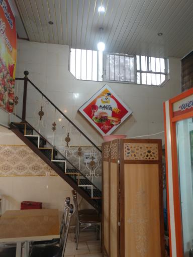 عکس پیتزا بابک