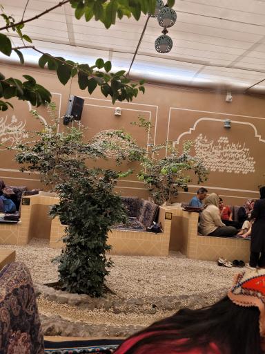 عکس رستوران سنتی نارنجستان