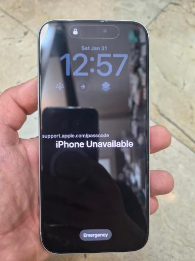 عکس کامپیوتر و موبایل شهراد