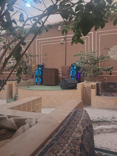 عکس رستوران سنتی نارنجستان