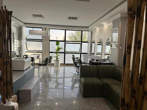 عکس آموزشگاه و سالن زیبایی اکرم هوشمند 